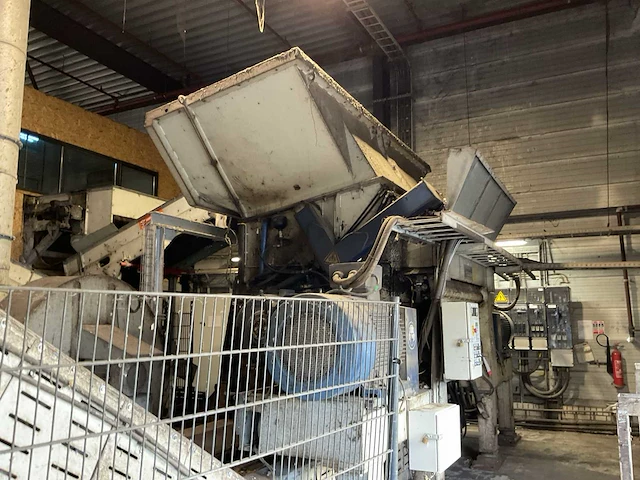 2004 lindner saturn 2200 shredder - afbeelding 23 van  26