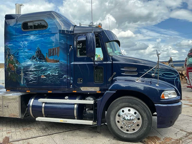 2004 mack vision vrachtwagen - afbeelding 32 van  100