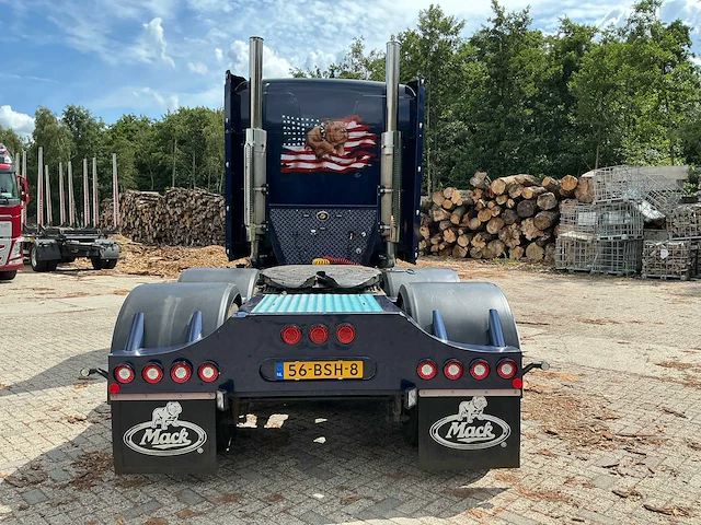 2004 mack vision vrachtwagen - afbeelding 35 van  100