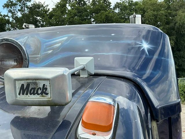 2004 mack vision vrachtwagen - afbeelding 49 van  100