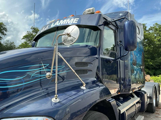 2004 mack vision vrachtwagen - afbeelding 90 van  100