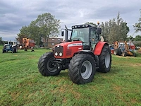 2004 massey ferguson 6480 vierwielaangedreven landbouwtractor - afbeelding 1 van  19