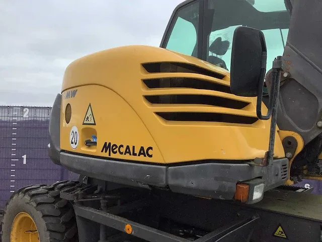 2004 mecalac 714 mw mobiele graafmachine - afbeelding 3 van  31