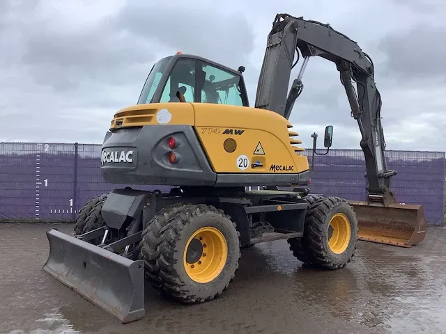 2004 mecalac 714 mw mobiele graafmachine - afbeelding 23 van  31