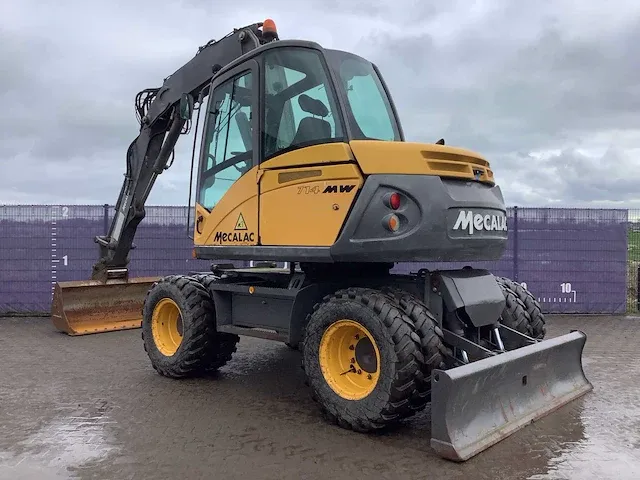 2004 mecalac 714 mw mobiele graafmachine - afbeelding 26 van  31