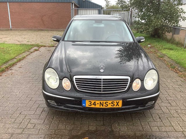2004 mercedes-benz e-klasse 320 cdi avantgarde personenauto - afbeelding 17 van  19