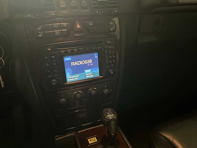2004 mercedes-benz g400 cdi - afbeelding 8 van  27