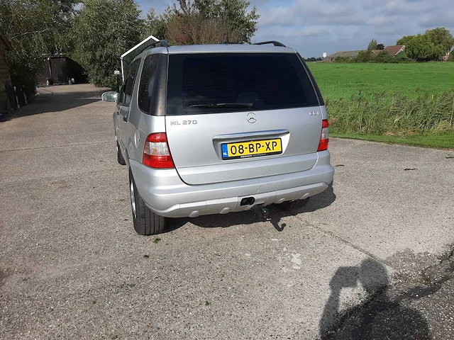 2004 mercedes-benz m-klasse 2.70 cdi bedrijfswagen - afbeelding 31 van  33