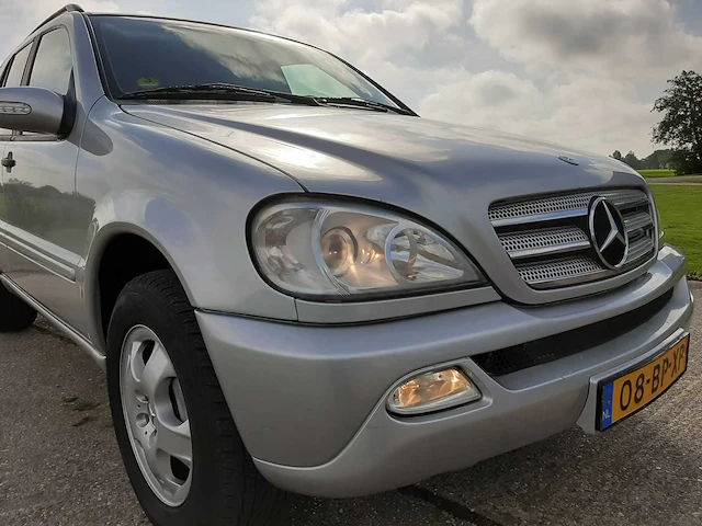 2004 mercedes-benz m-klasse ml 270 cdi bedrijfswagen - afbeelding 5 van  33