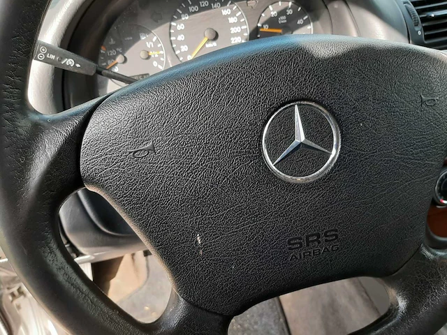 2004 mercedes-benz m-klasse ml 270 cdi bedrijfswagen - afbeelding 21 van  33