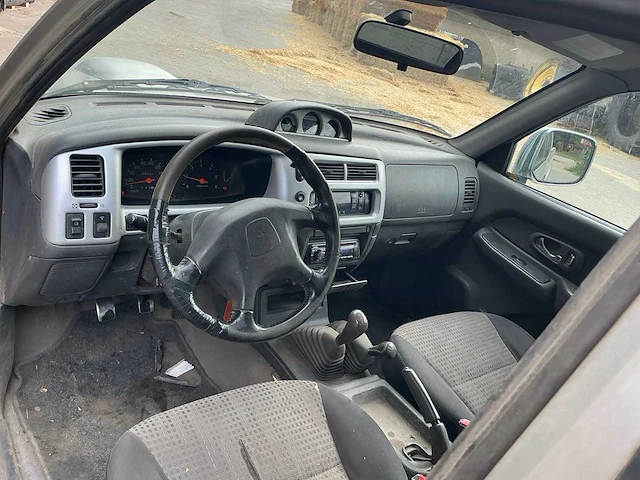 2004 mitsubishi 2.5 tdi club cap gls l200 bedrijfswagen - afbeelding 20 van  41