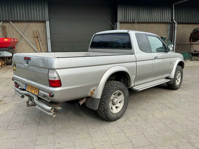 2004 mitsubishi 2.5 tdi club cap gls l200 bedrijfswagen - afbeelding 37 van  41
