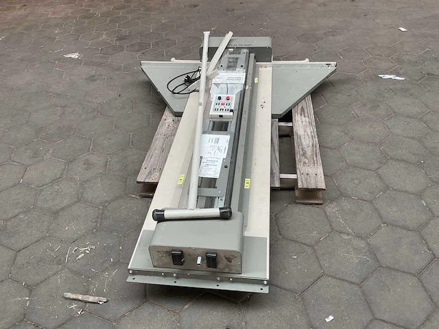 2004 neolt el.fo.tr plus 150 snijmachines - afbeelding 6 van  8