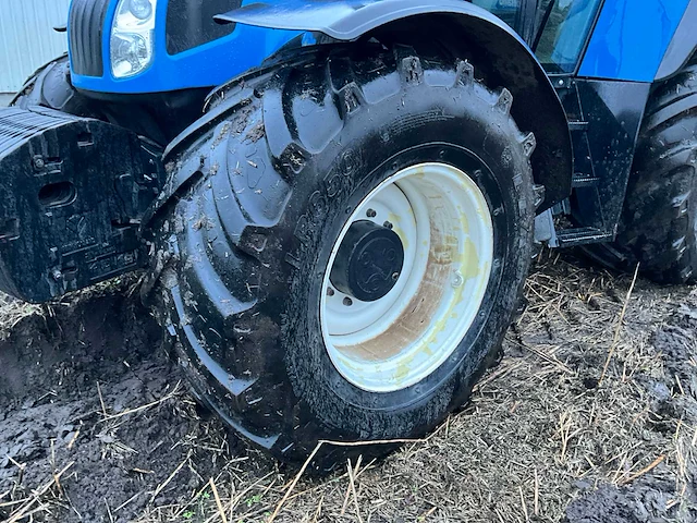 2004 new holland tvt 170 vierwielaangedreven landbouwtractor - afbeelding 26 van  29