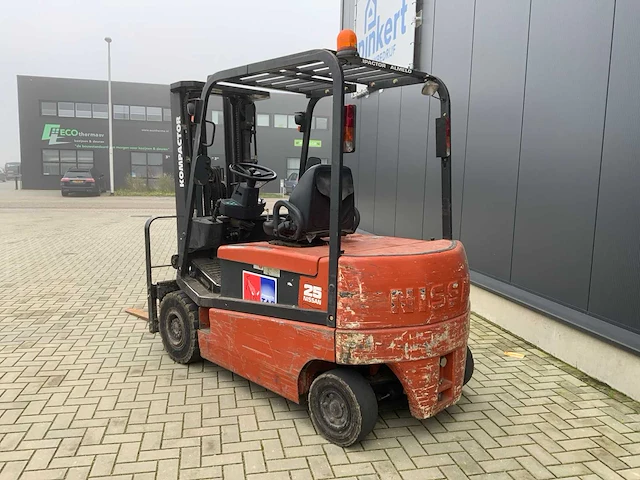 2004 nissan g002l25cm vorkheftruck - afbeelding 22 van  27