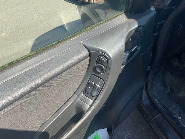 2004 opel zafira 1.6 personenauto 85-ps-lr - afbeelding 8 van  20