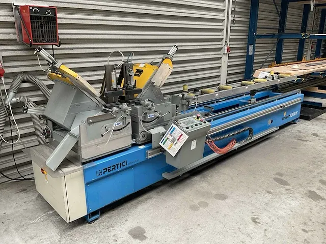 2004 pertici univer 500a2k dubbele aluminium verstek afkortcirkelzaagmachine - afbeelding 1 van  12