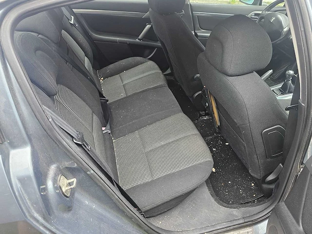 2004 peugeot 407 2.2-16v xs - afbeelding 6 van  23