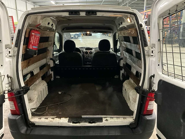 2004 peugeot partner 170c 1.9 d avantage bedrijfswagen - afbeelding 10 van  23