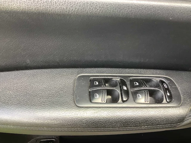 2004 porsche cayenne 3.2 personenauto - afbeelding 3 van  16