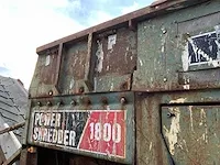 2004 powerscreen afzetbare stationaire powershredder 1800 “haakarm” - afbeelding 10 van  25