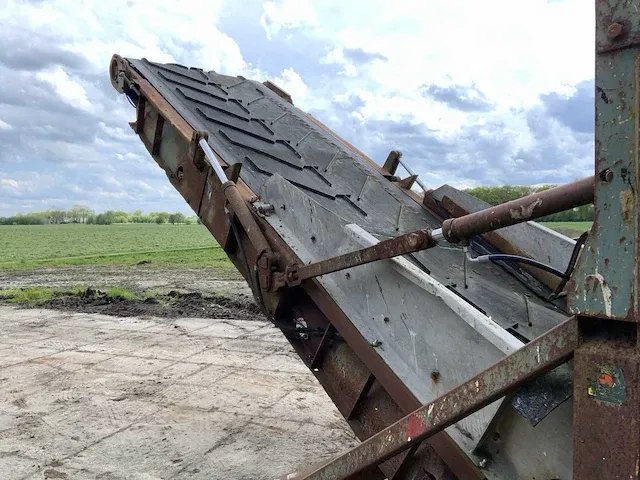 2004 powerscreen afzetbare stationaire powershredder 1800 “haakarm” - afbeelding 11 van  25