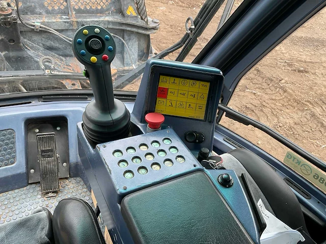 2004 prinoth leitwolf pistebully / sneeuwruimer - afbeelding 20 van  56