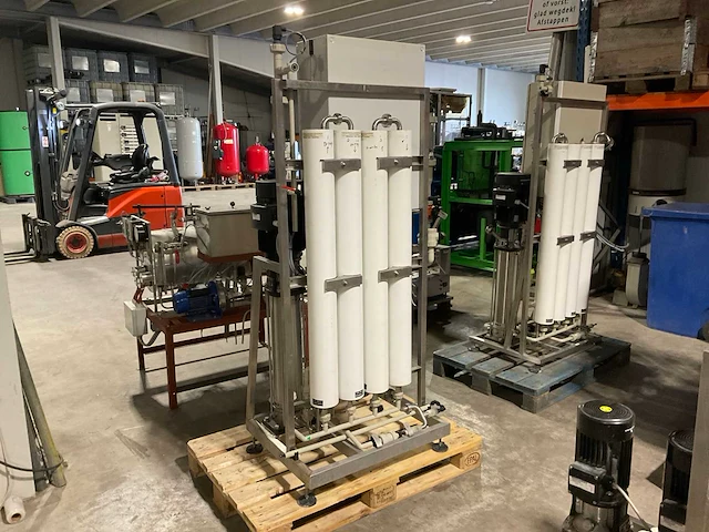 2004 pure water systems ro-water installatie - afbeelding 4 van  5