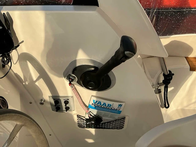 2004 quicksilver 650 cruiser speedboot - afbeelding 17 van  32