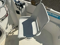 2004 quicksilver cabin 460 kajuitboot - afbeelding 2 van  23