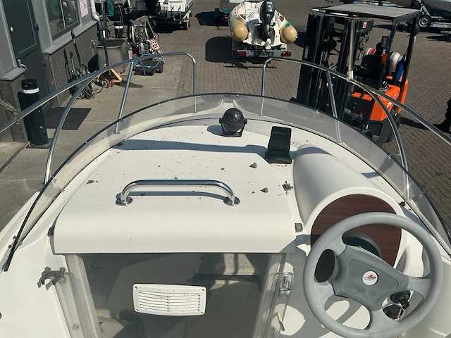 2004 quicksilver cabin 460 kajuitboot - afbeelding 20 van  23