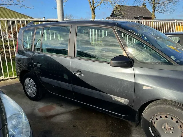 2004 renault espace 2.0 16v personenauto - afbeelding 20 van  25