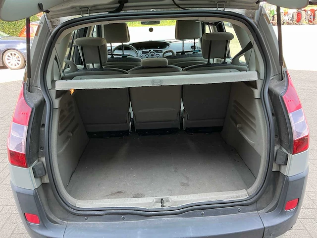 2004 renault scénic 1.6-16v expr. basis personenauto - afbeelding 9 van  18
