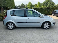 2004 renault scénic 1.6-16v expr. basis personenauto - afbeelding 13 van  18