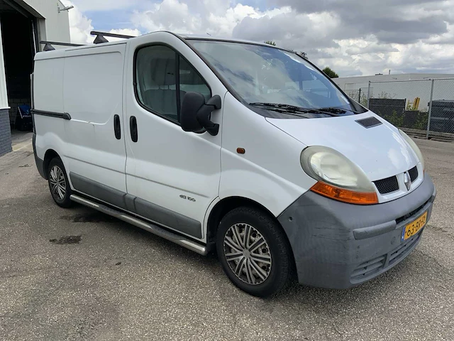 2004 renault trafic 1000 1.9 dci 100 bedrijfswagen - afbeelding 2 van  38