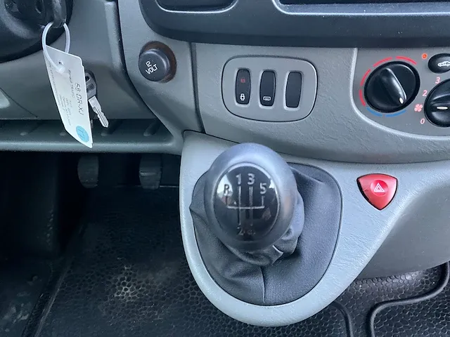 2004 renault trafic 1.9 dci bedrijfswagen - afbeelding 10 van  25