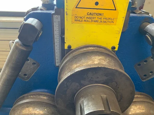 2004 saf curvatri ds 60 profielbuigmachine - afbeelding 4 van  8