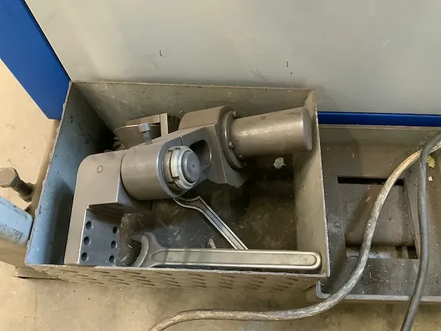 2004 saf curvatri ds 60 profielbuigmachine - afbeelding 6 van  8