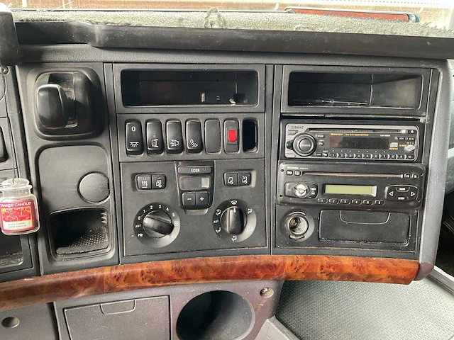2004 scania r500 oplegger-trekker - afbeelding 22 van  23