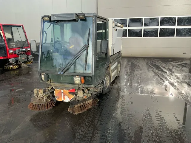 2004 schmidt compact 200 veegmachine - afbeelding 18 van  24