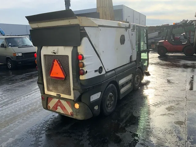 2004 schmidt compact 200 veegmachine - afbeelding 22 van  24
