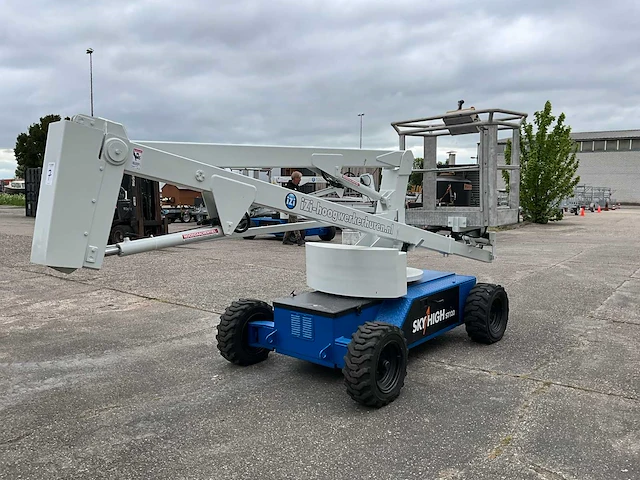 2004 skyhigh st 120 kniktelescoop hoogwerker - afbeelding 18 van  20