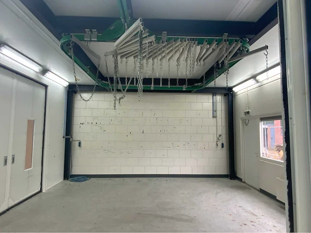 2004 soloan prefab spuitcabine met droogruimte en voorbewerkingsruimte - afbeelding 10 van  69