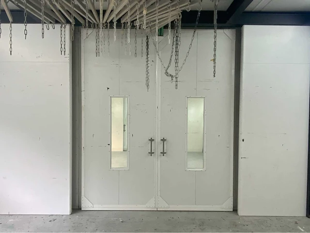 2004 soloan prefab spuitcabine met droogruimte en voorbewerkingsruimte - afbeelding 17 van  69