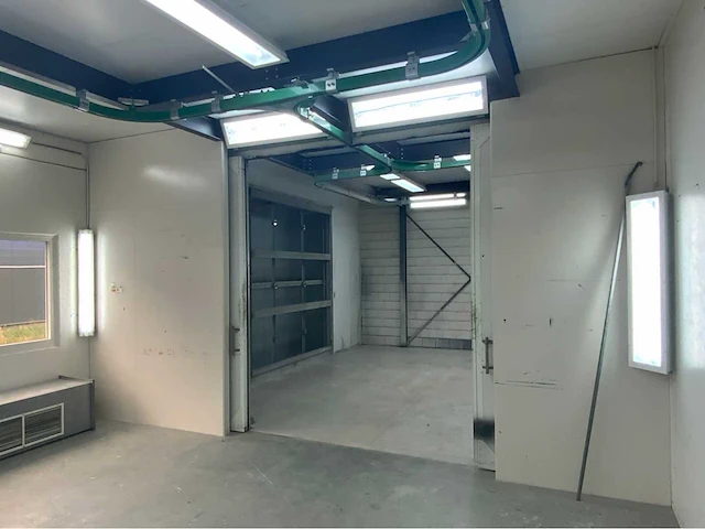 2004 soloan prefab spuitcabine met droogruimte en voorbewerkingsruimte - afbeelding 22 van  69