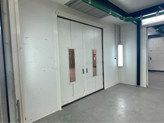 2004 soloan prefab spuitcabine met droogruimte en voorbewerkingsruimte - afbeelding 28 van  69