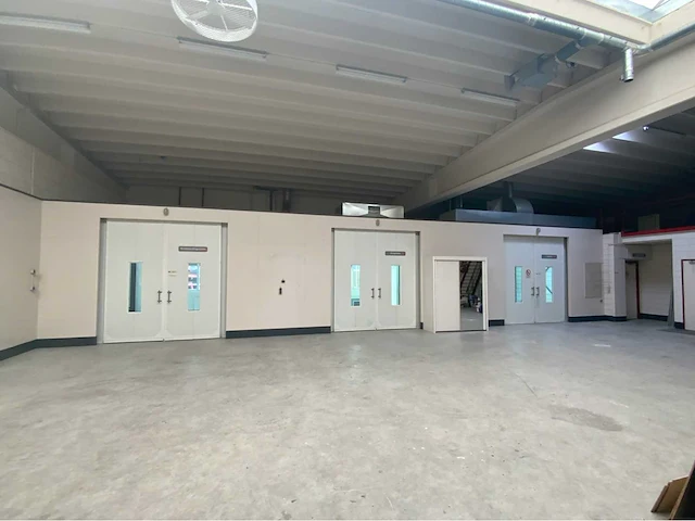 2004 soloan prefab spuitcabine met droogruimte en voorbewerkingsruimte - afbeelding 2 van  69