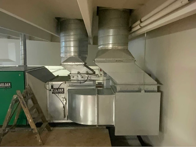 2004 soloan prefab spuitcabine met droogruimte en voorbewerkingsruimte - afbeelding 54 van  69