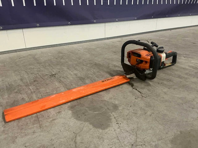 2004 stihl hs80 heggenschaar - afbeelding 2 van  5