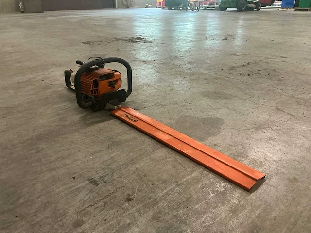 2004 stihl hs80 heggenschaar - afbeelding 3 van  5